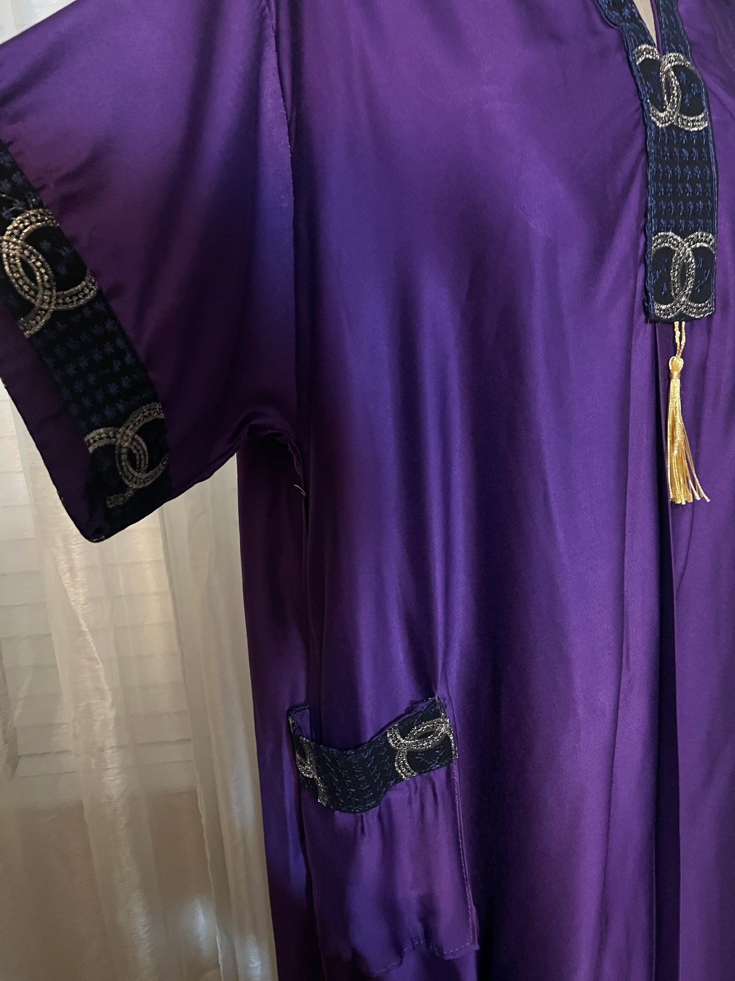 Here’s a full English product description for the Kuwaiti dress (قلابية كويتية):