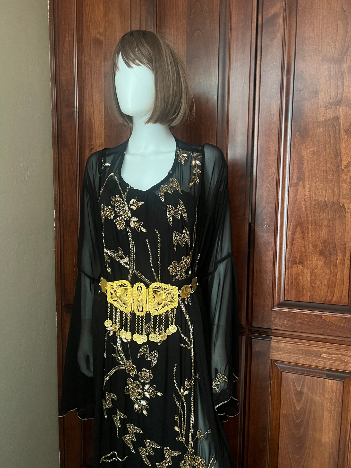 Elegant Traditional Kurdish Dress – Free Size – Black with Gold Embroidery