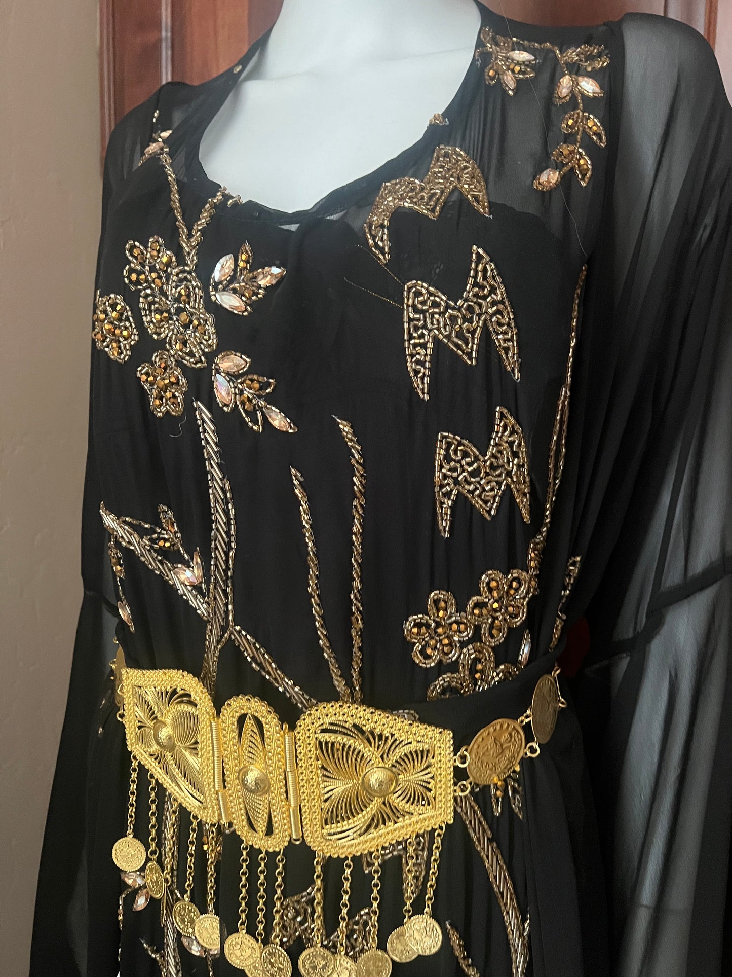 Elegant Traditional Kurdish Dress – Free Size – Black with Gold Embroidery