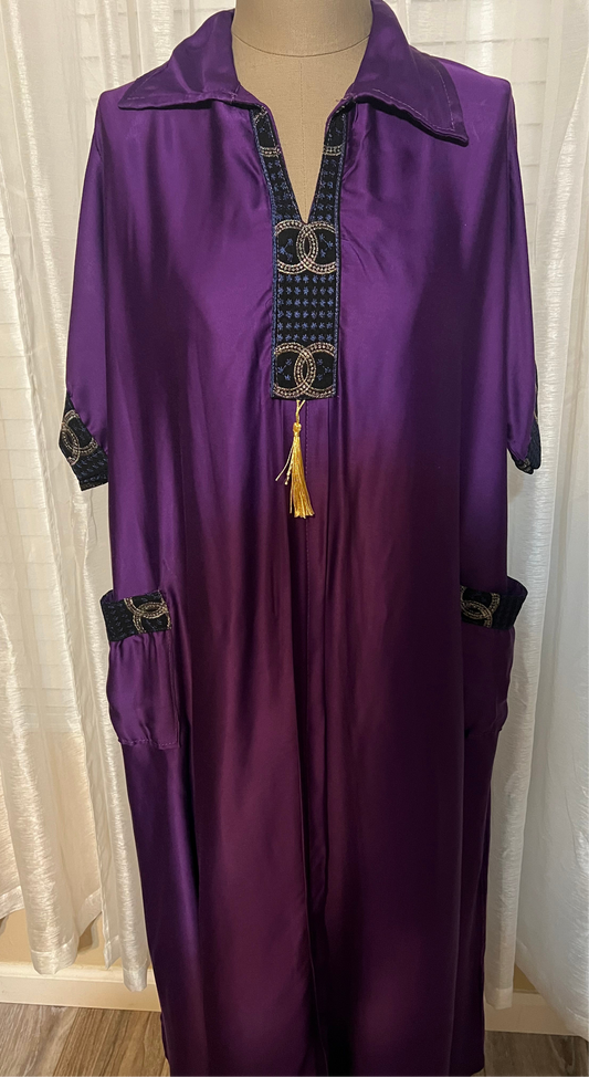 Here’s a full English product description for the Kuwaiti dress (قلابية كويتية):