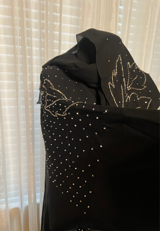 Elegant Black Abaya with Hand-Embroidered Leaf Motif and Bead  Detailing. Size 57.