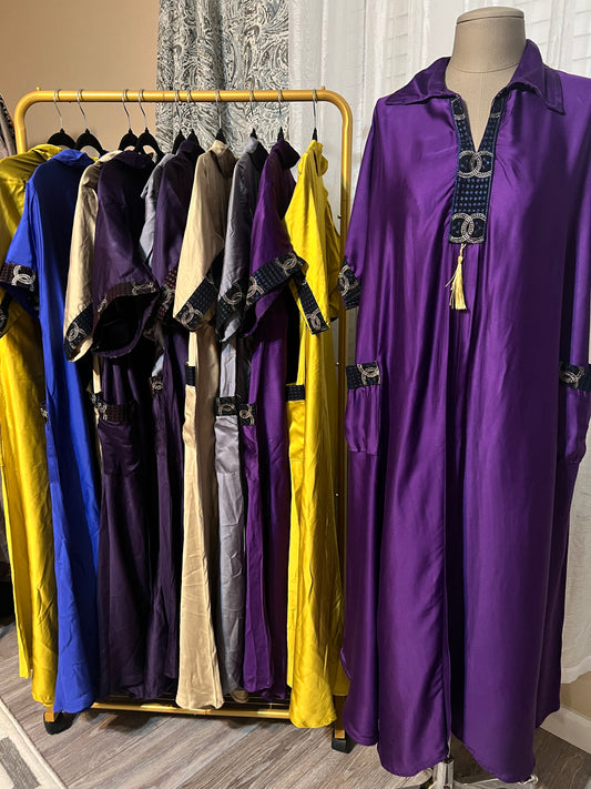 Here’s a full English product description for the Kuwaiti dress (قلابية كويتية):